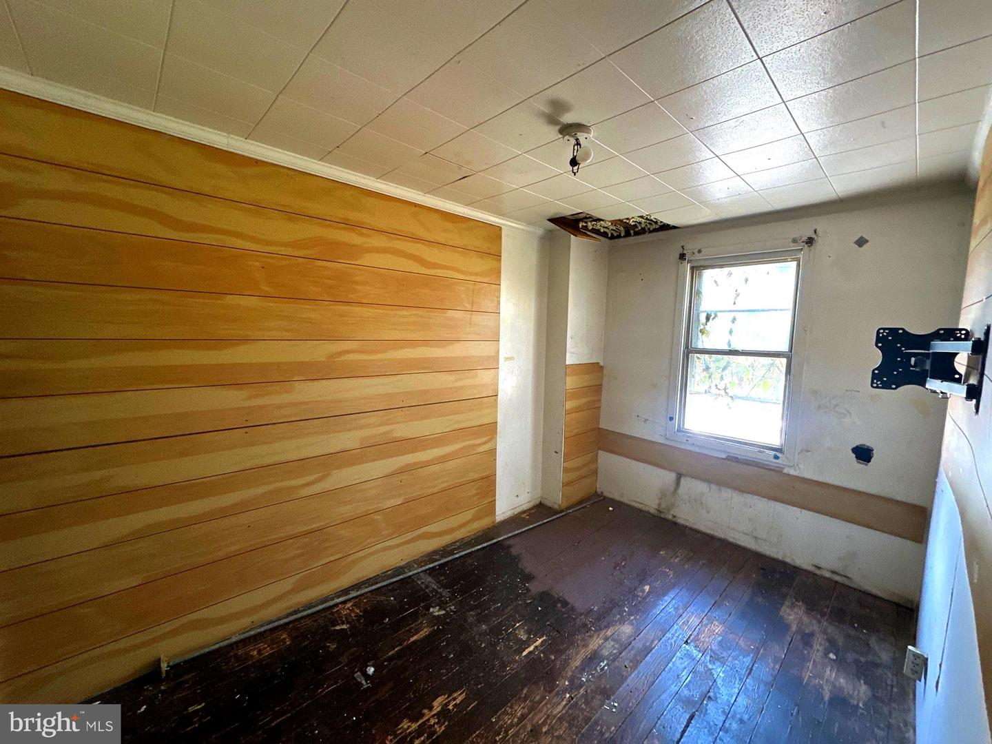 919 William St Property Photo 10