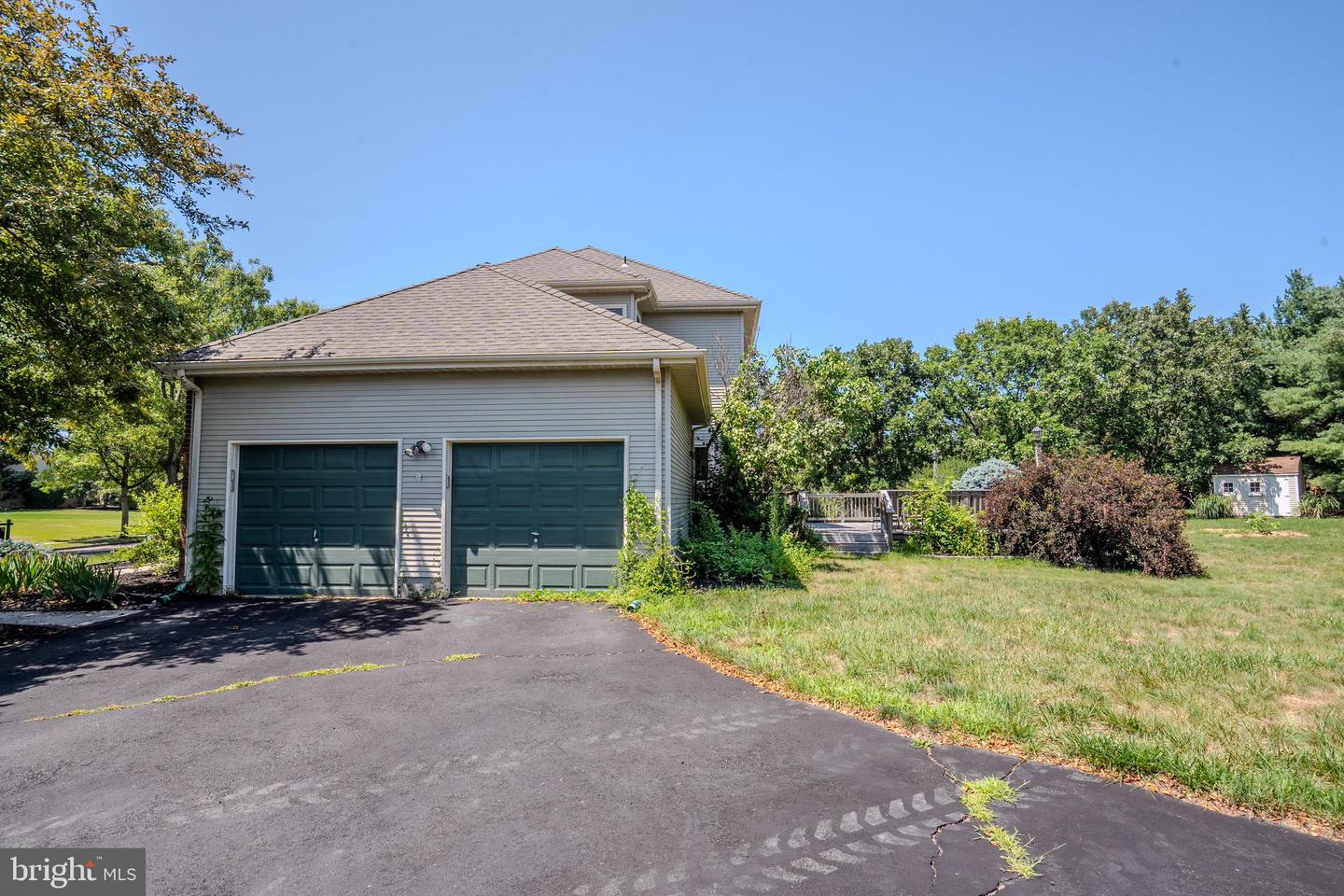 32 W Kincaid Dr Property Photo 4