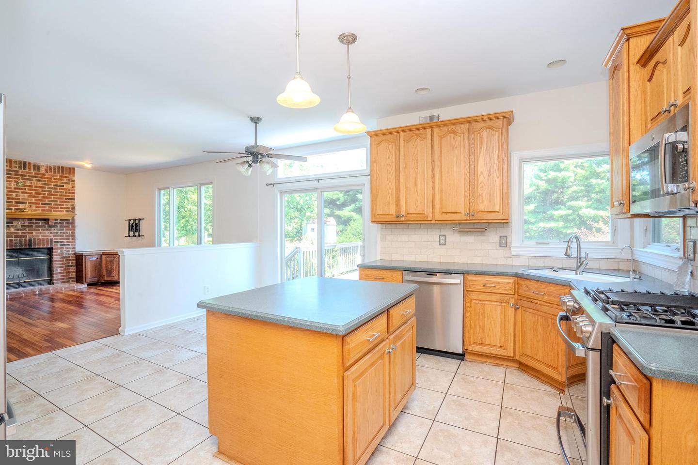 32 W Kincaid Dr Property Photo 16