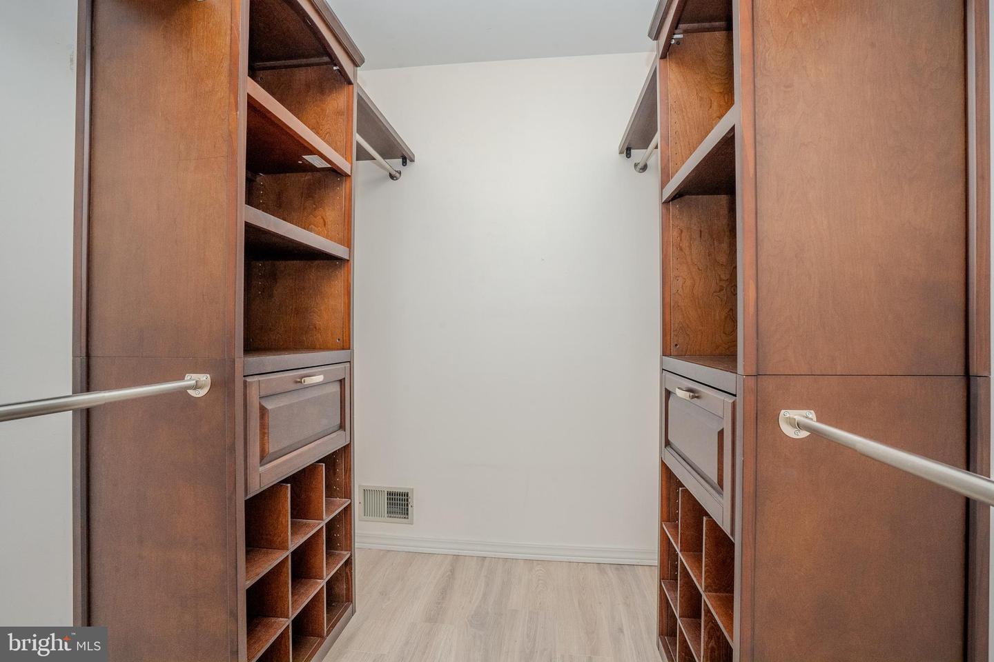 32 W Kincaid Dr Property Photo 29