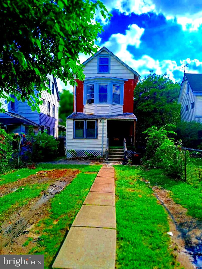 224 Garfield Ave Property Photo 7