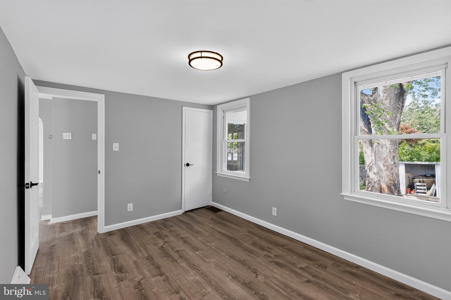 214 Brookside Ave Property Photo 15