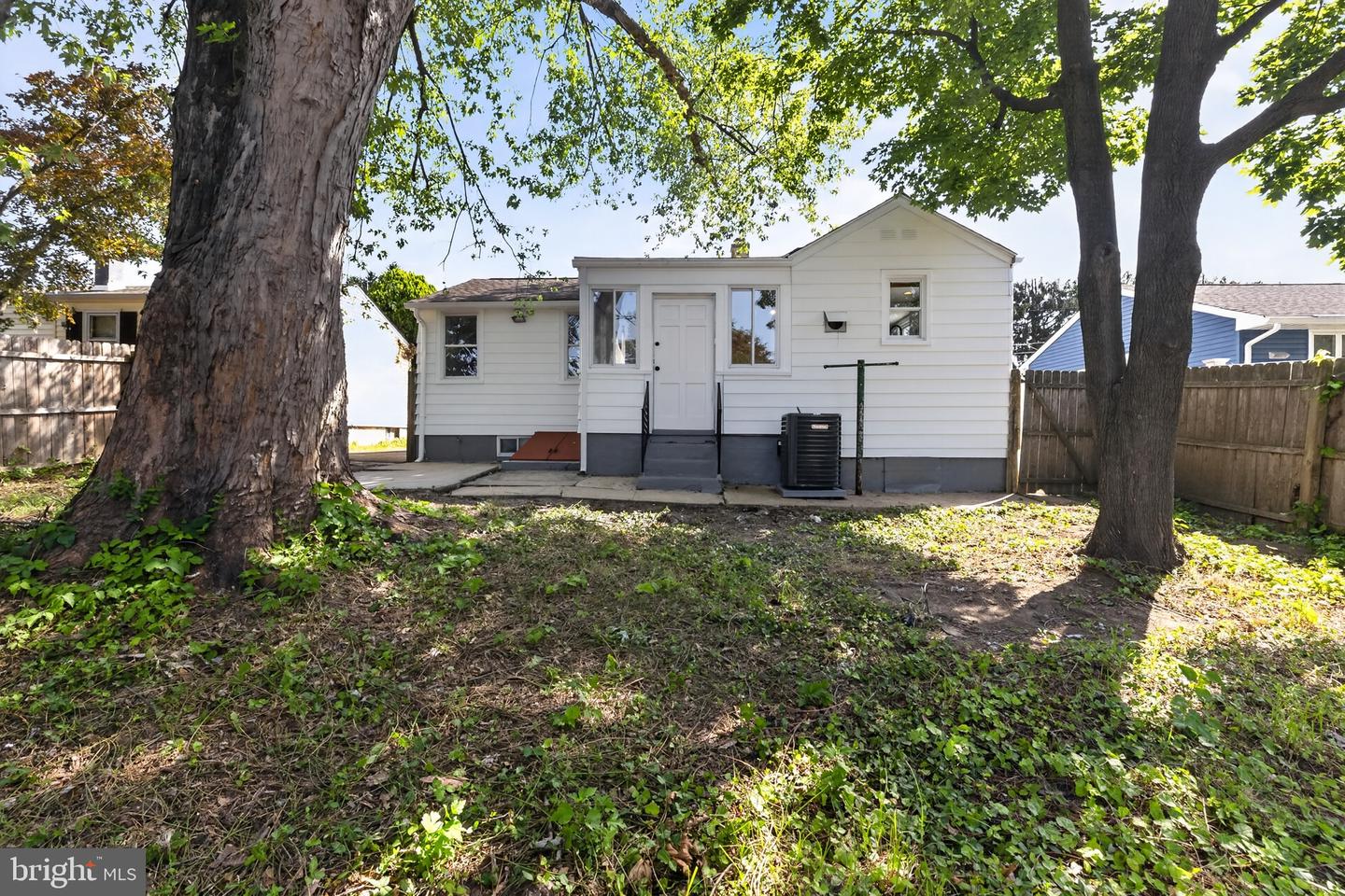 214 Brookside Ave Property Photo 30