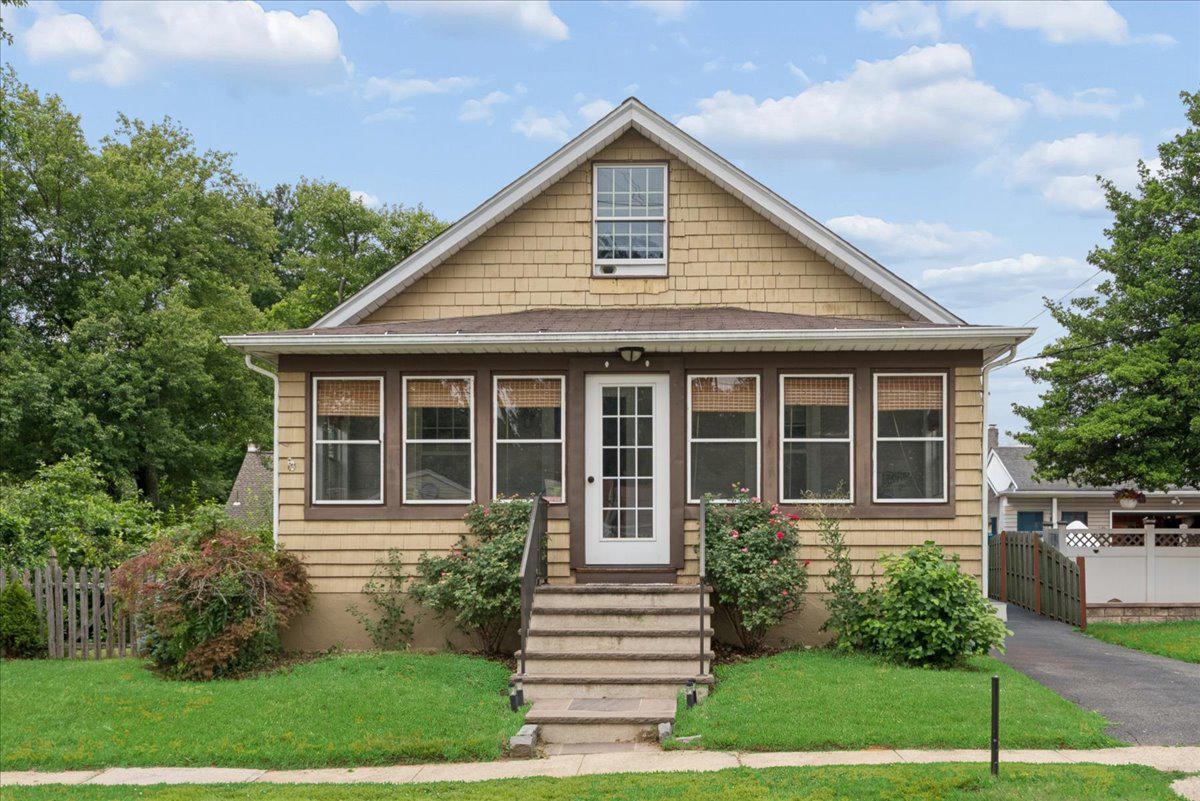 91 Mcadoo Ave Property Photo 1