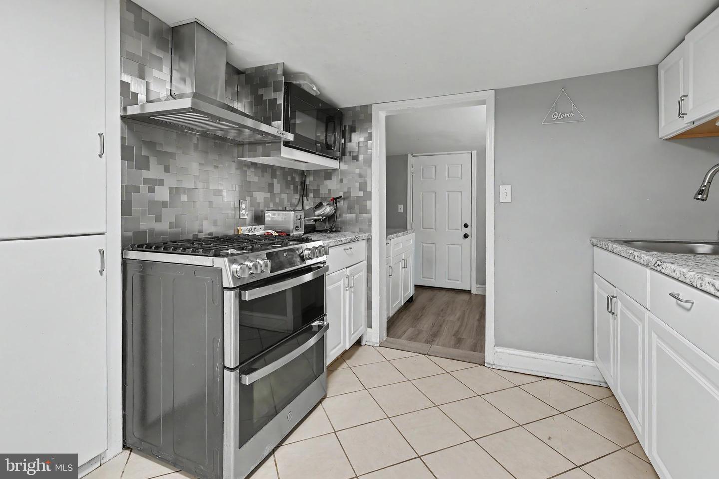 49 Martins Ln Property Photo 14