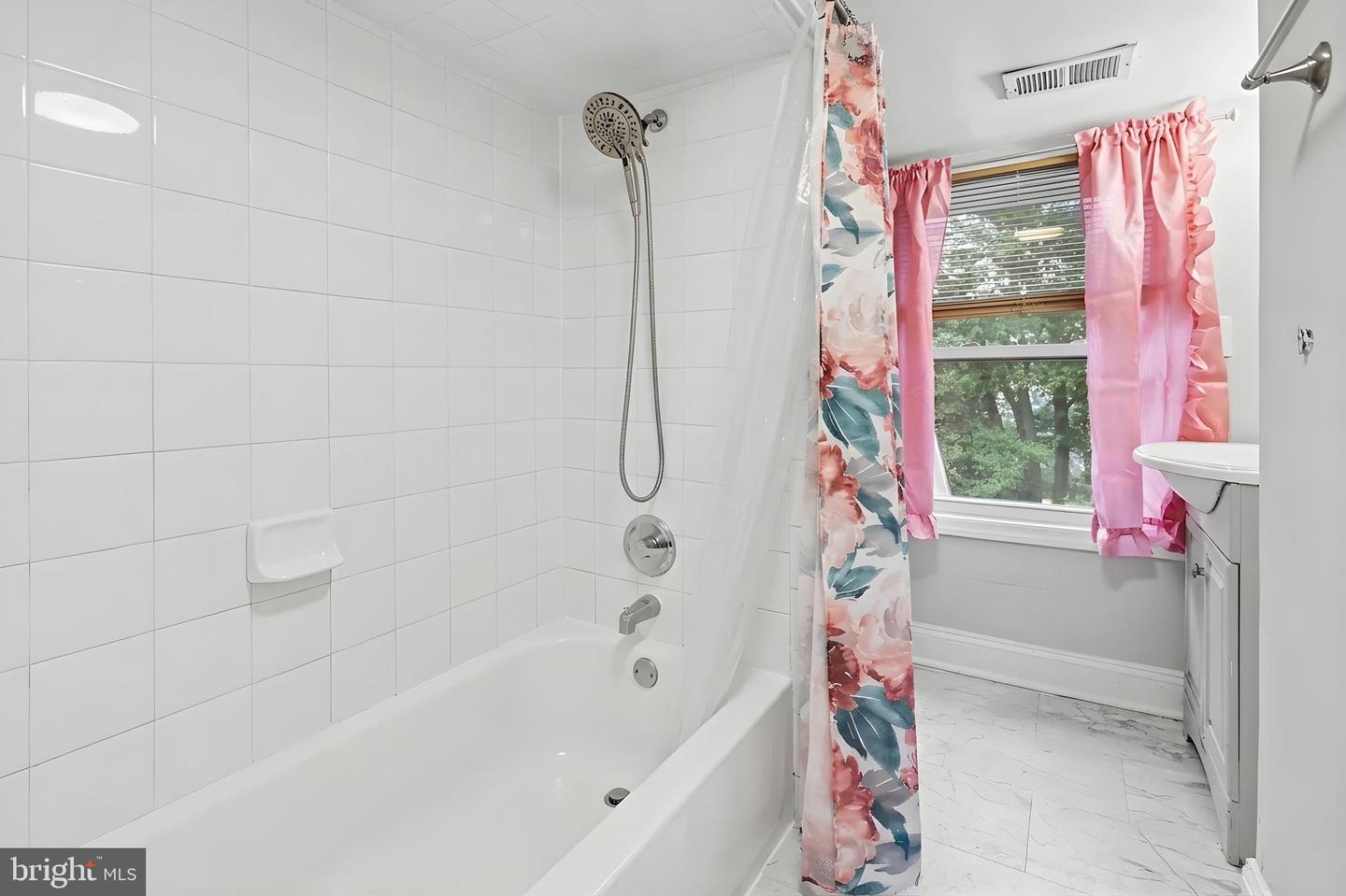 49 Martins Ln Property Photo 24