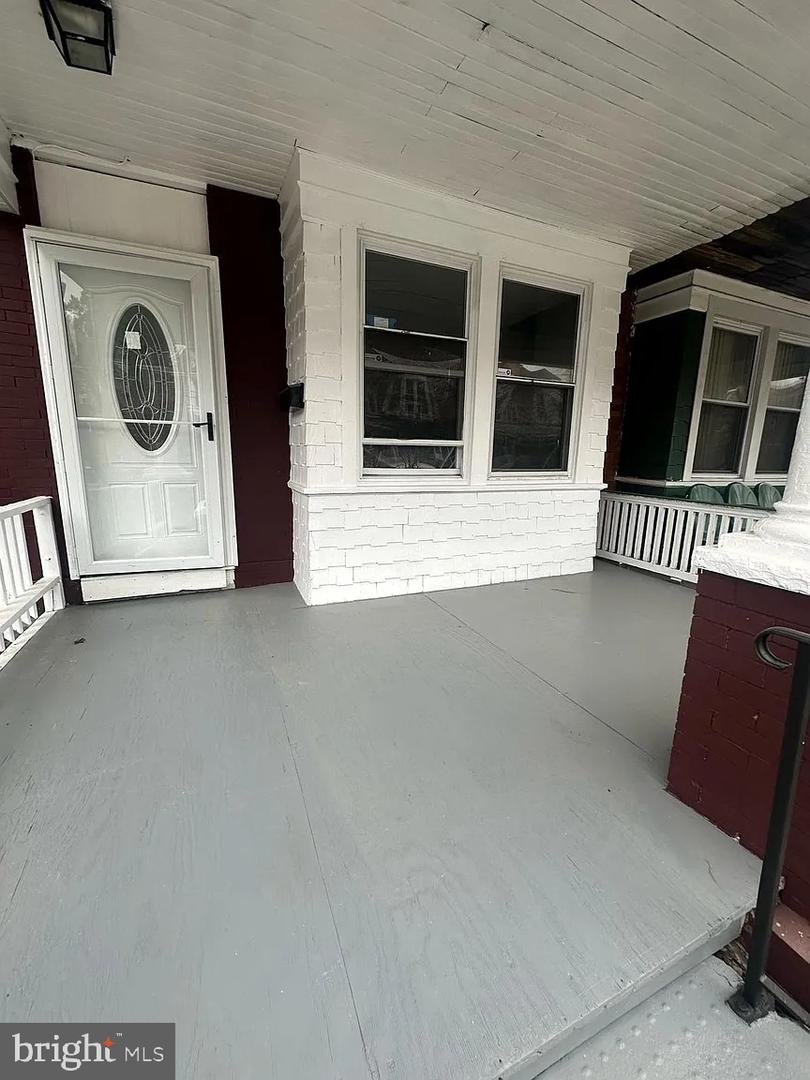 32 Delawareview Ave Property Photo 8