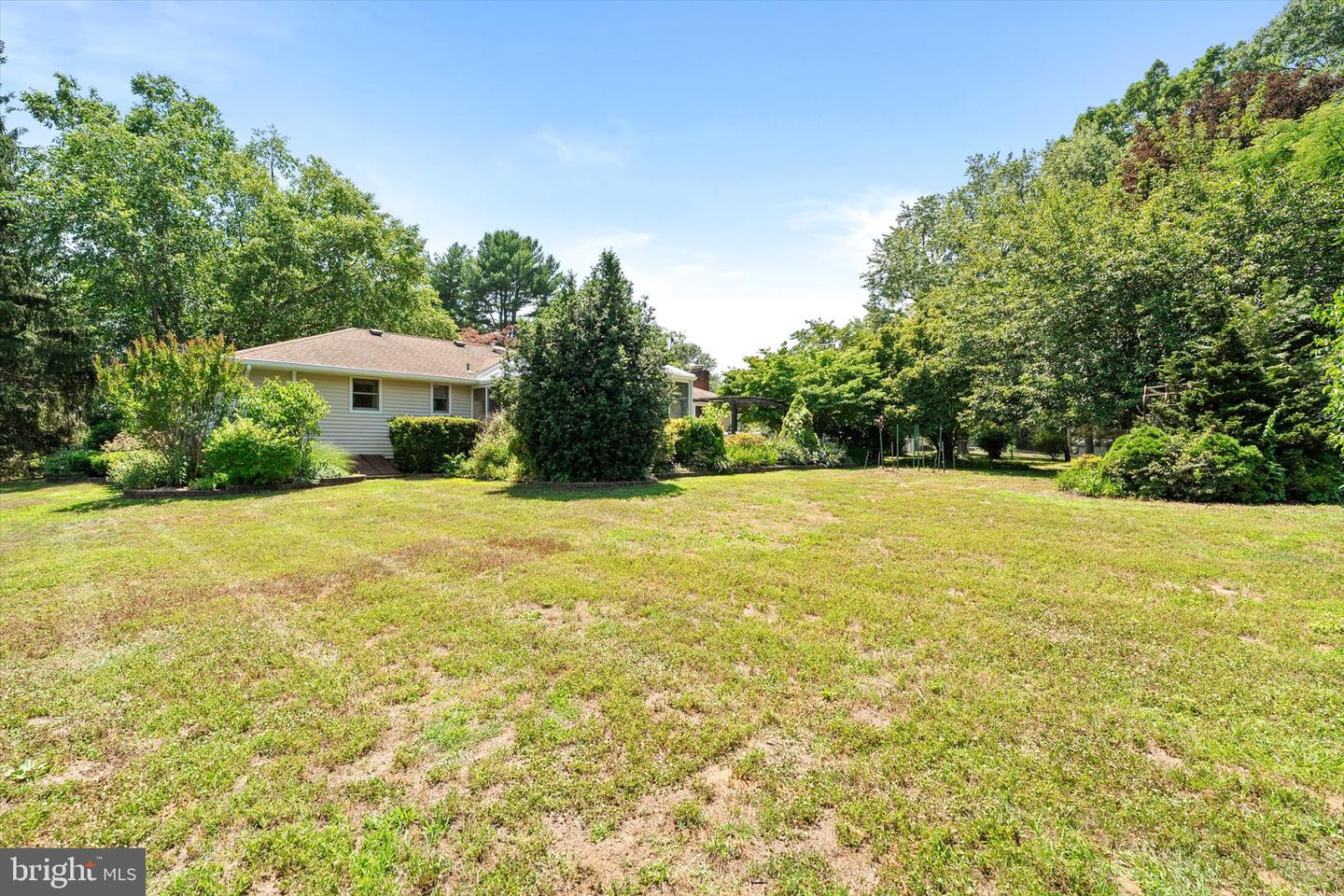 18 Edgewood Rd Property Photo 31