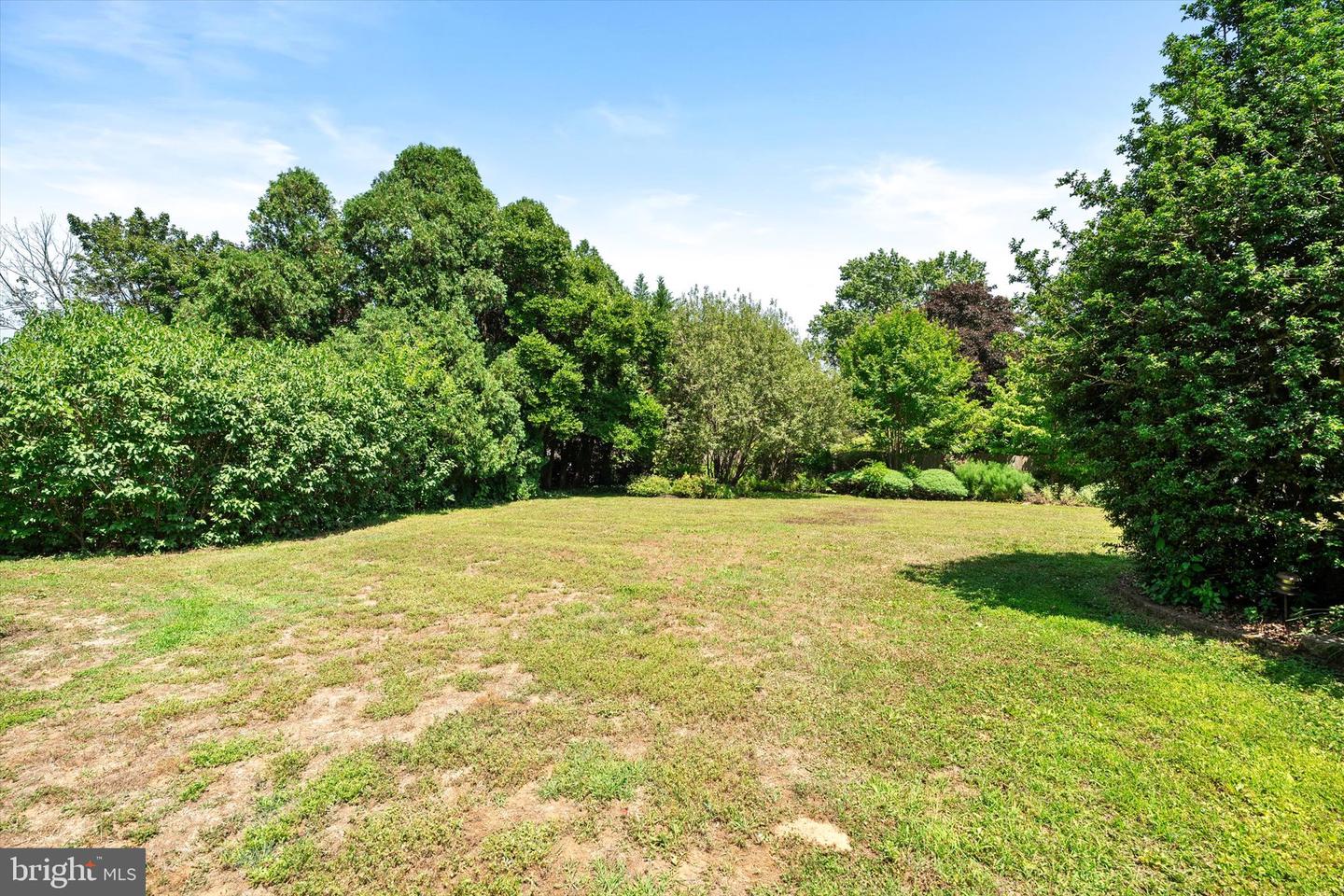 18 Edgewood Rd Property Photo 33
