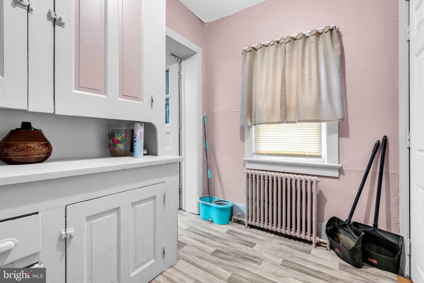 26 Columbia Ave Property Photo 16