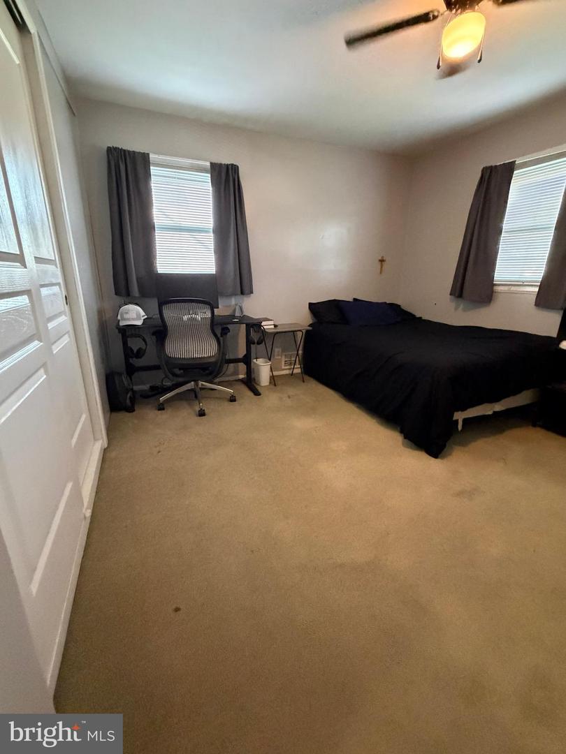 16 Wickom Ave Property Photo 25