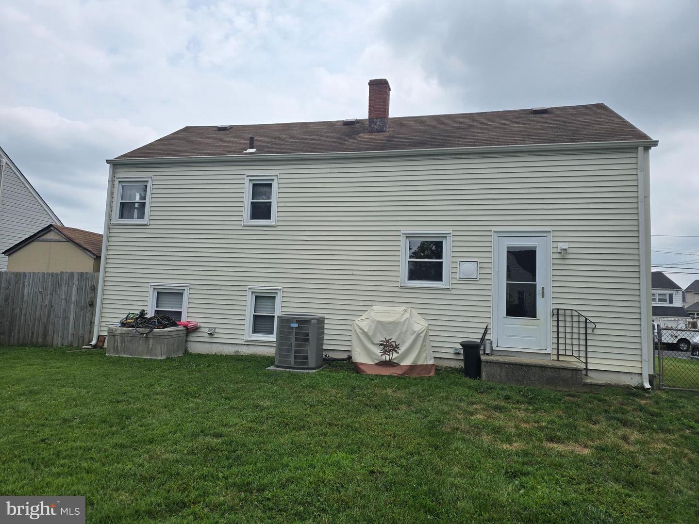 16 Wickom Ave Property Photo 32