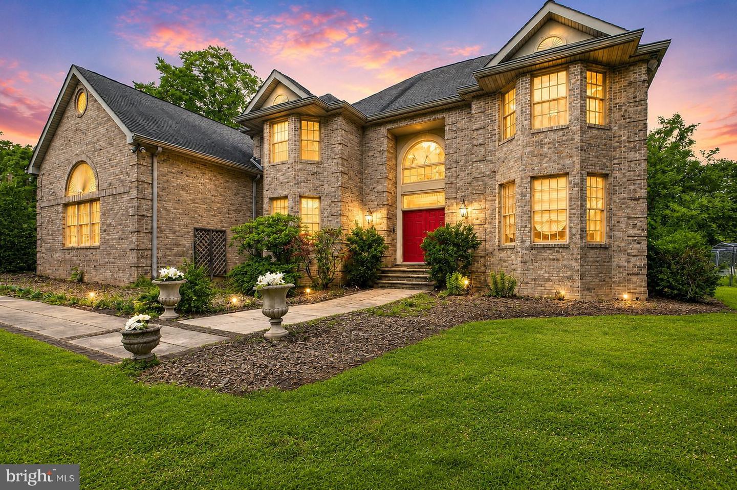 15 Scenic Dr Property Photo 1