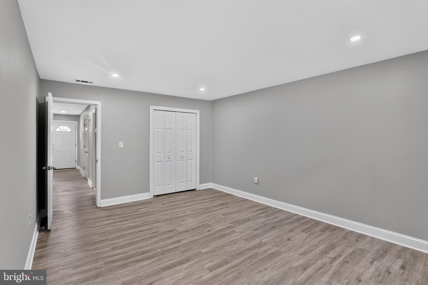 1807 Silver Ct Property Photo 18