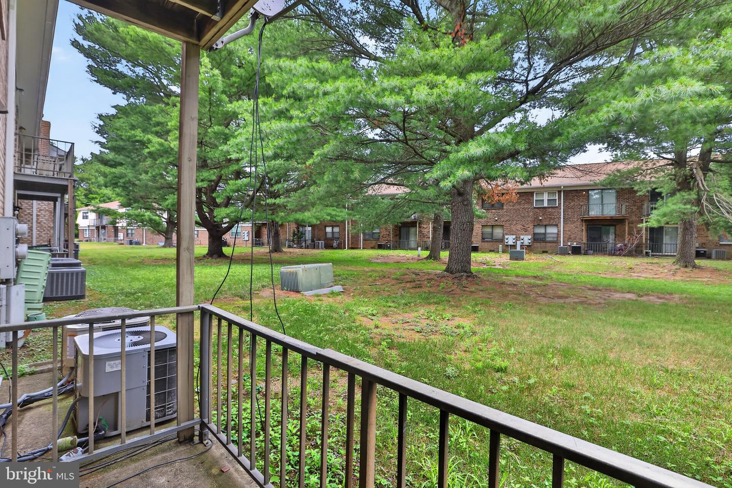 1807 Silver Ct Property Photo 31