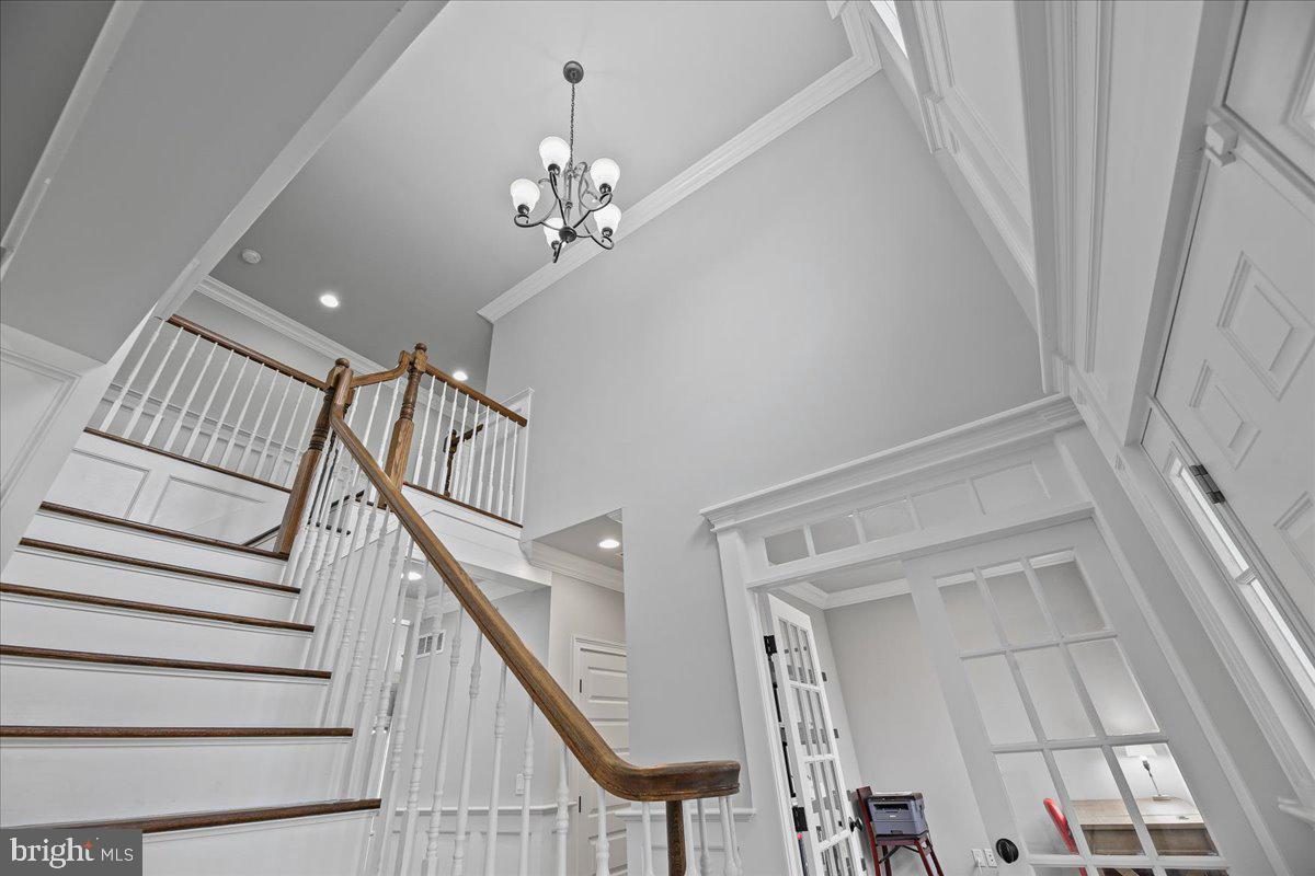 177 Terhune Rd Property Photo 7