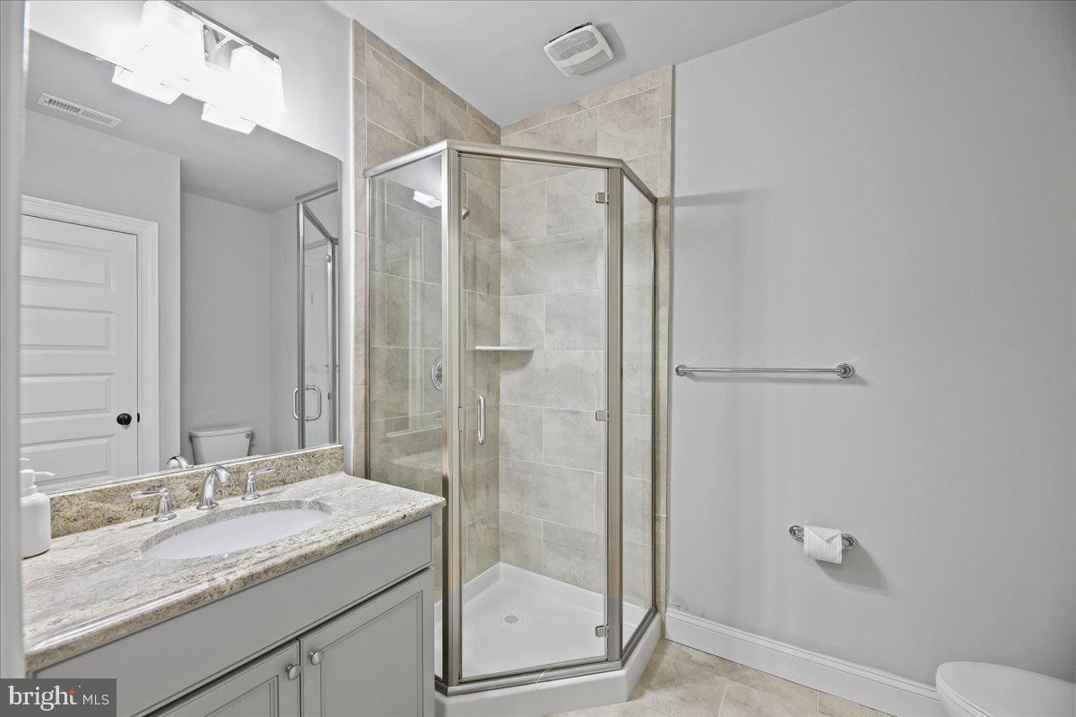 177 Terhune Rd Property Photo 38