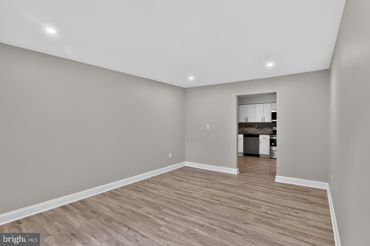 1807 Silver Ct Property Photo 21