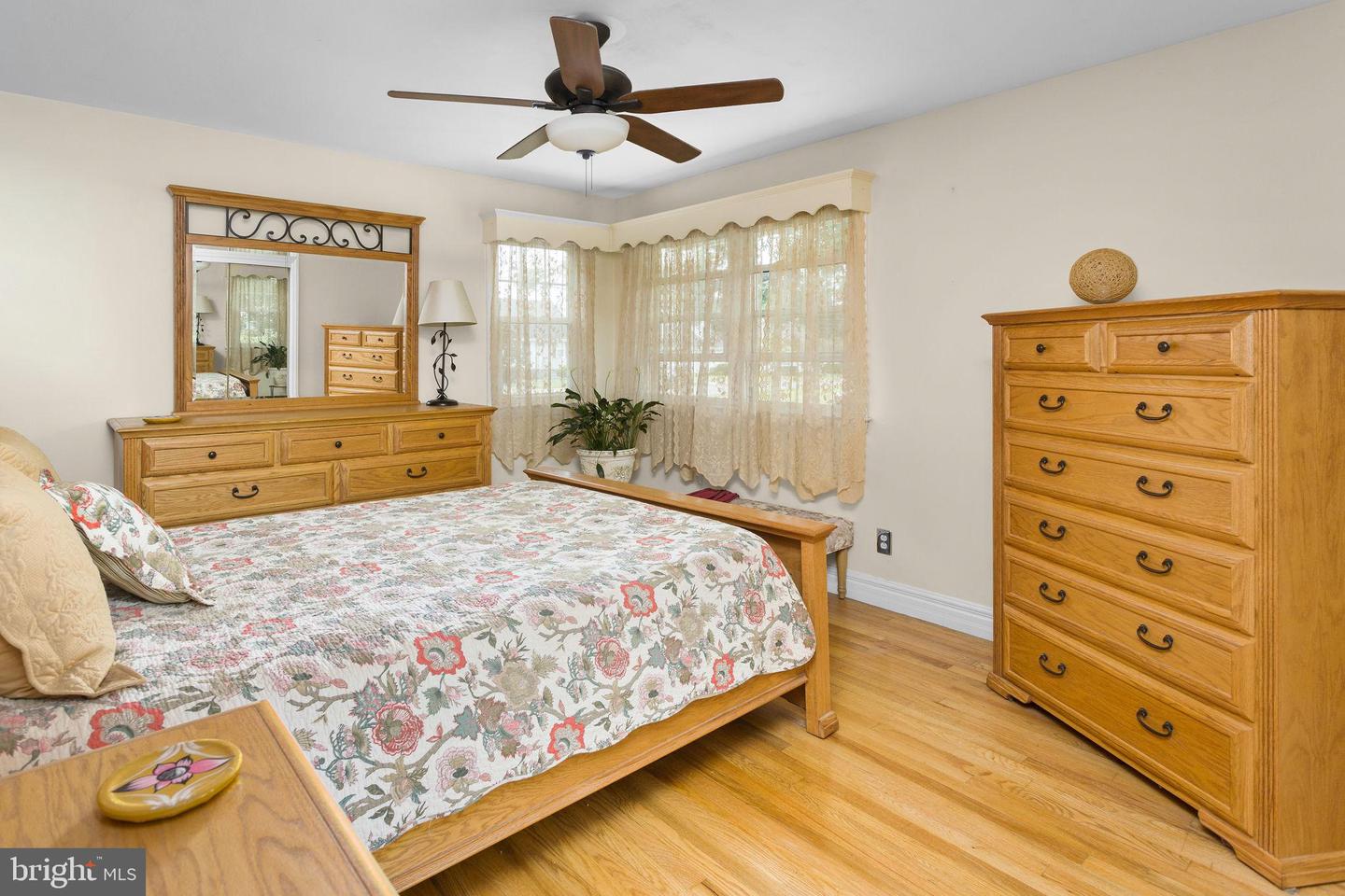 1 Lee Ct Property Photo 13