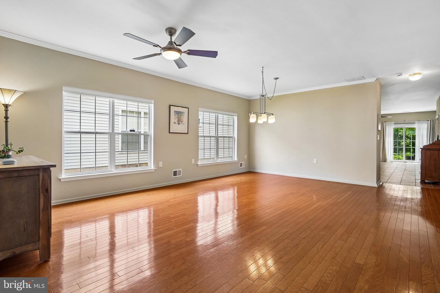 40 Rainflower Ln Property Photo 6