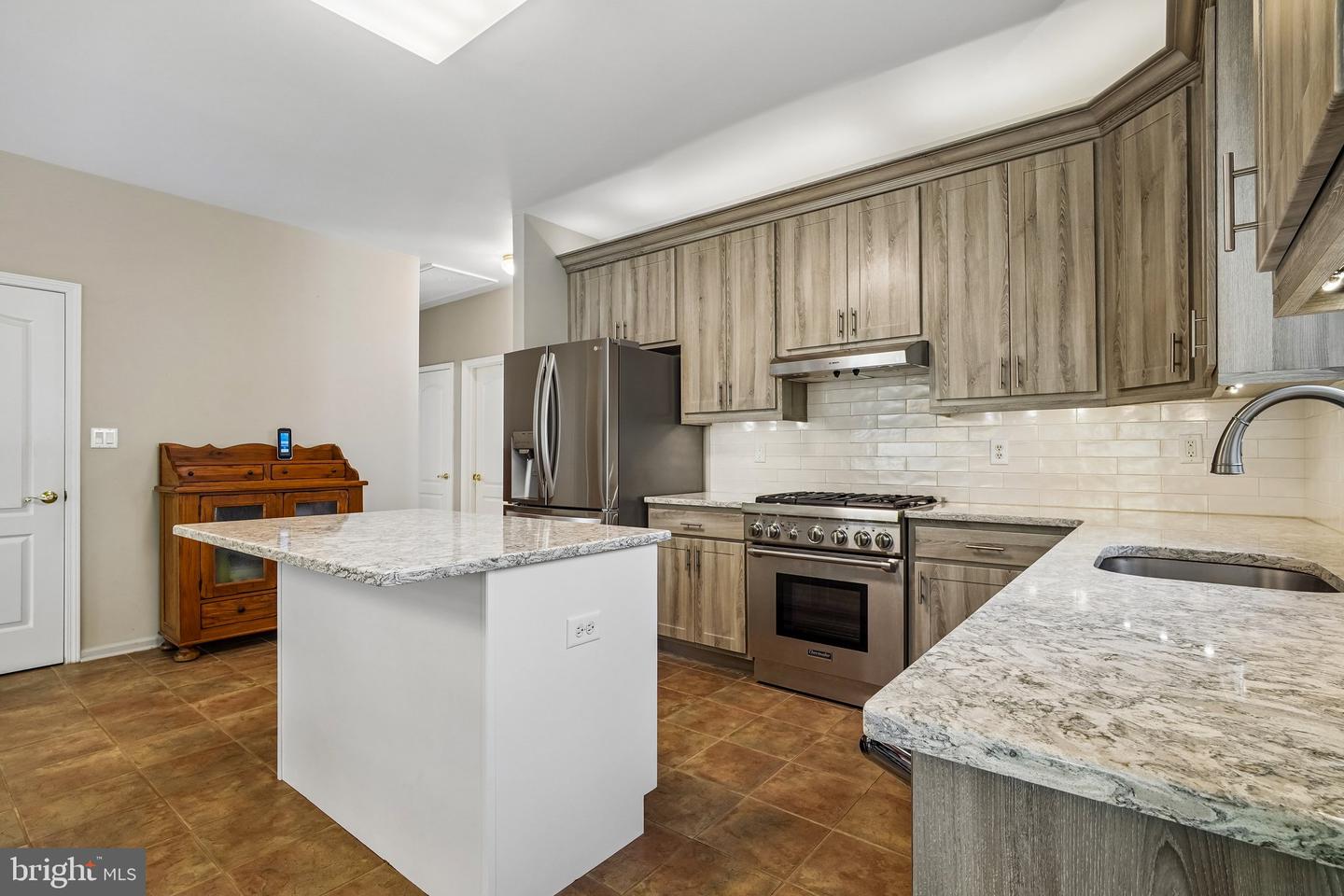 40 Rainflower Ln Property Photo 12