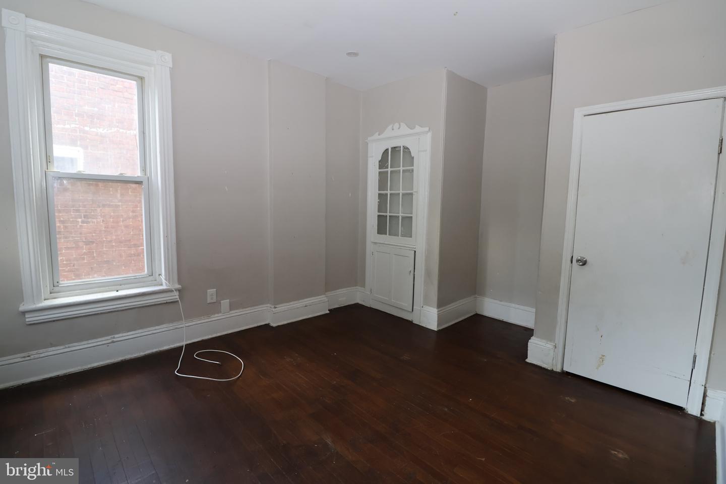 334 W State St Property Photo 46