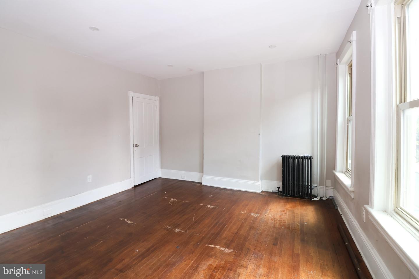 334 W State St Property Photo 51