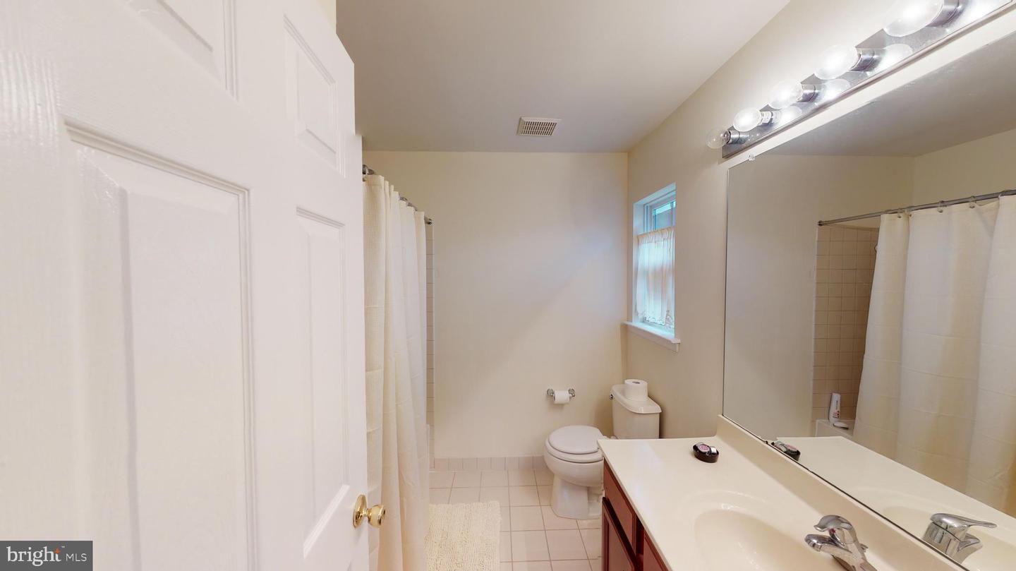 206 Concord Pl Property Photo 30