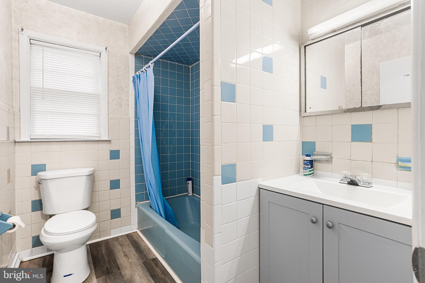 361 Shady La Property Photo 12