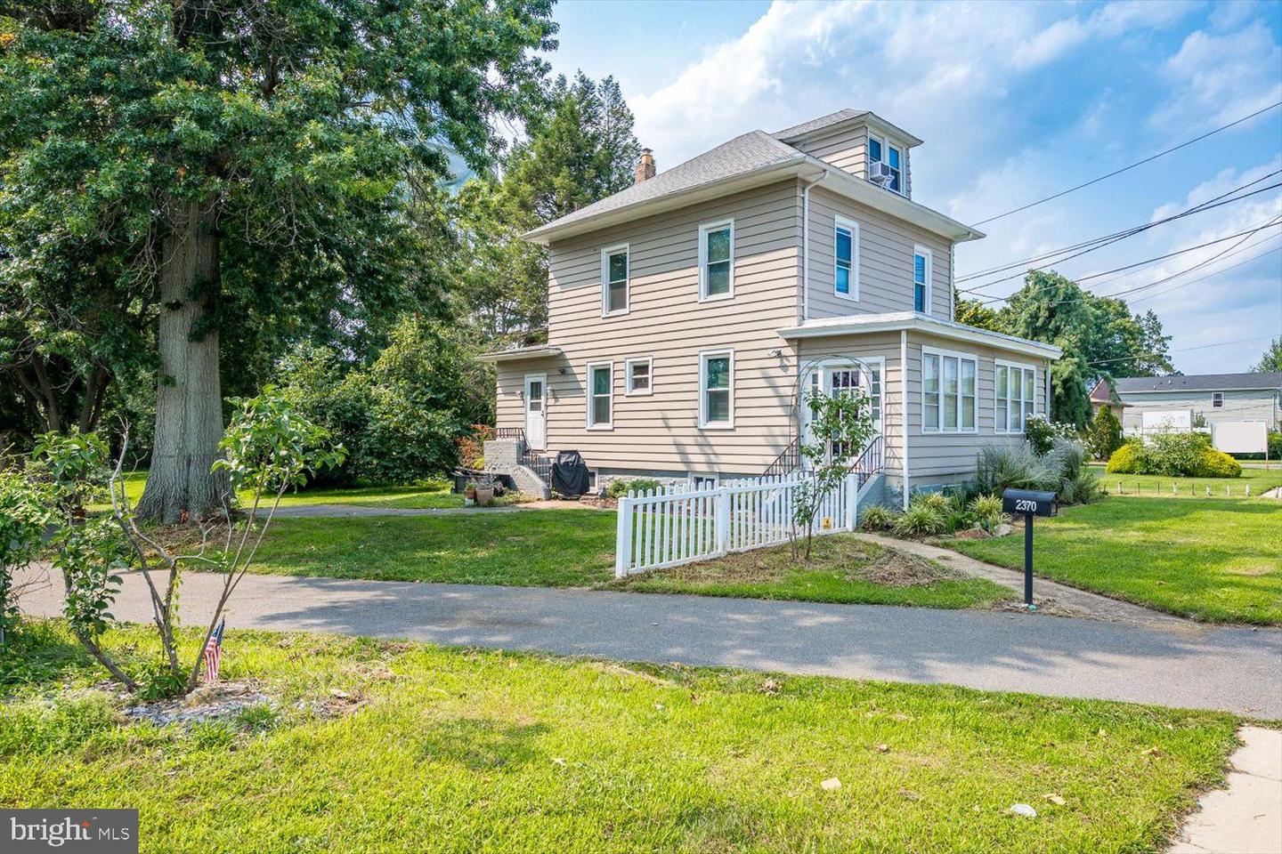 2370 Whitehorse Mercerville Rd Property Photo 1