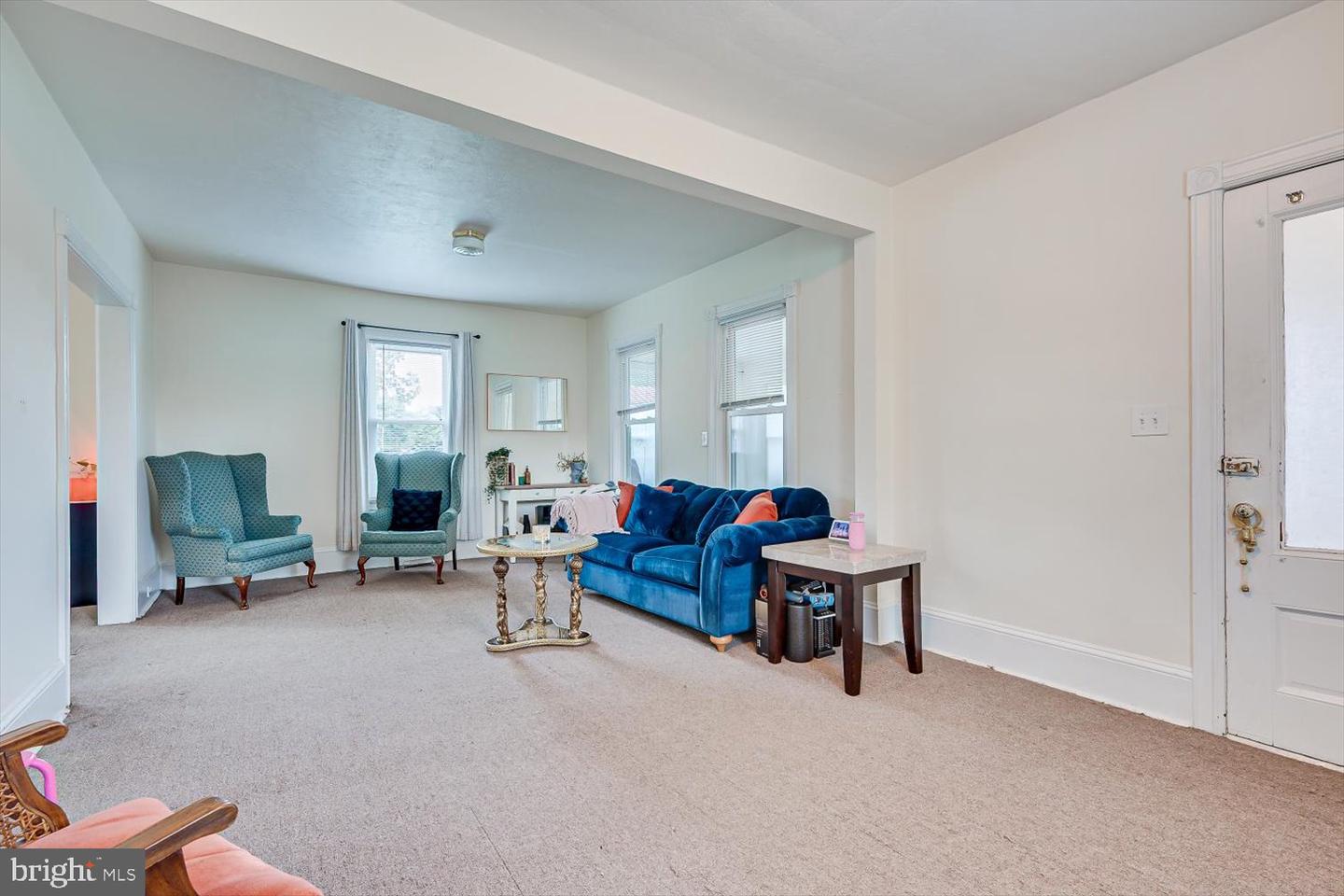 2370 Whitehorse Mercerville Rd Property Photo 6