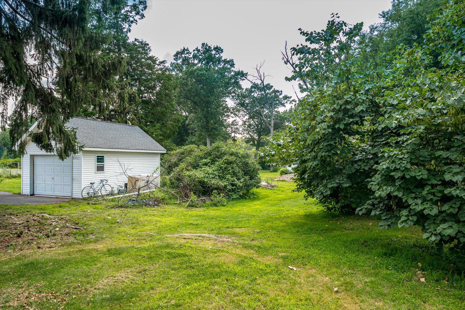 2370 Whitehorse Mercerville Rd Property Photo 26