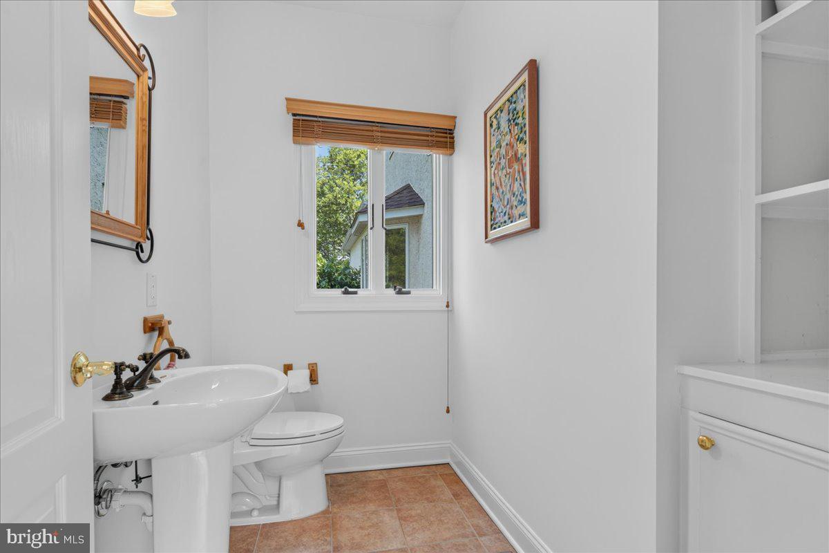 157 Christopher Dr Property Photo 21