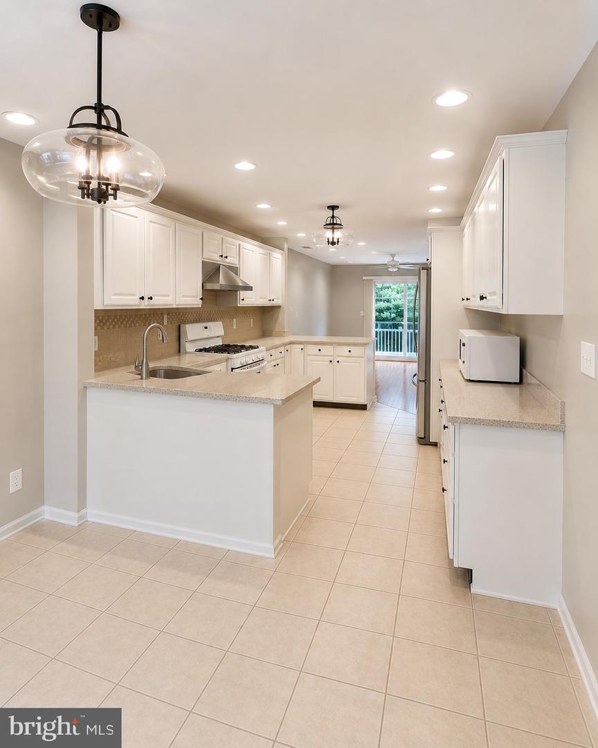 141 Coburn Rd Property Photo 11