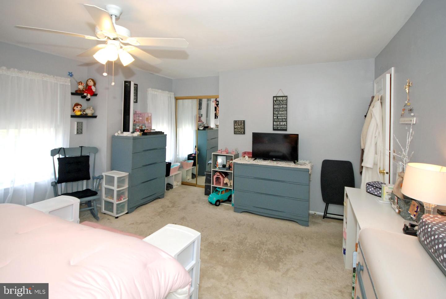 19 N Dunmoor Property Photo 10