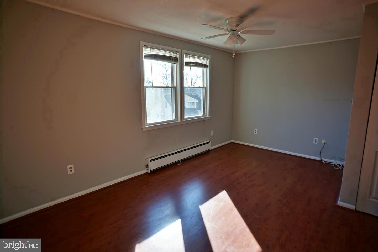 32 Woodland Ave #b Property Photo 3