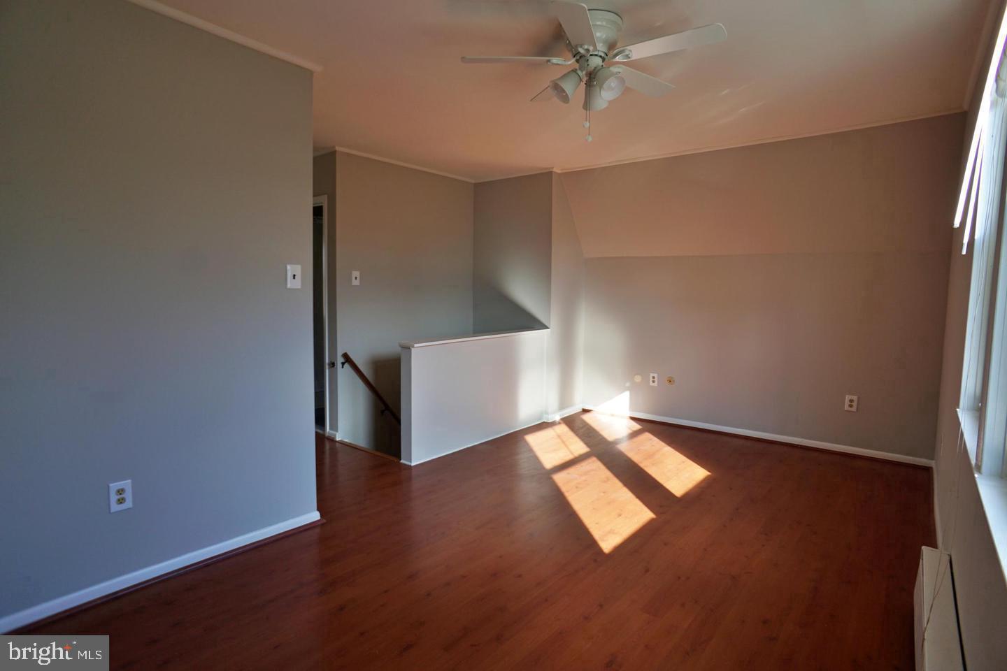 32 Woodland Ave #b Property Photo 4