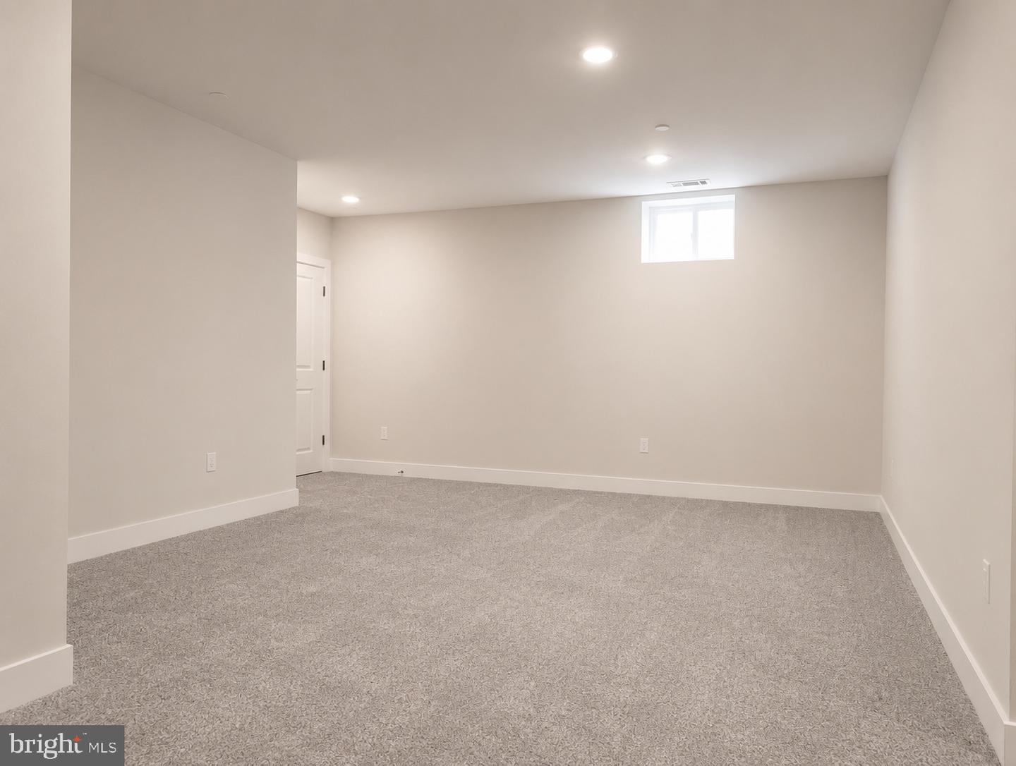 2906 Justin Dr Property Photo 15