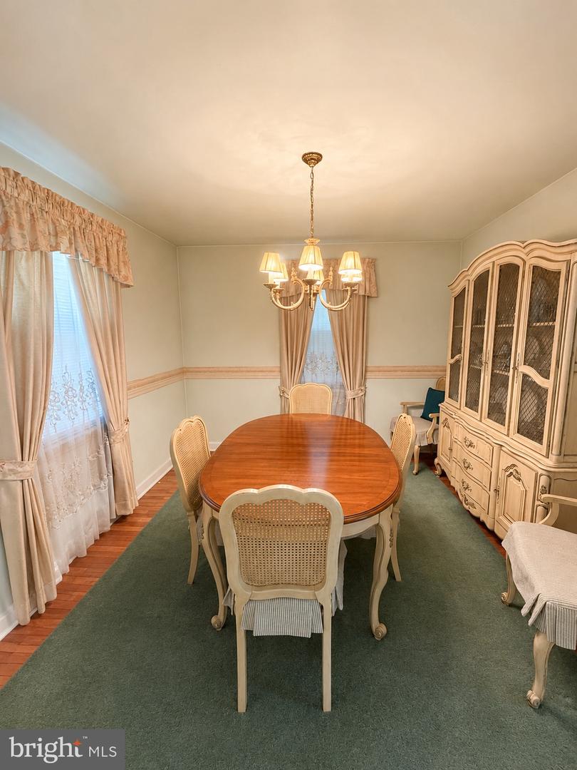 3102 Nottingham Way Property Photo 14