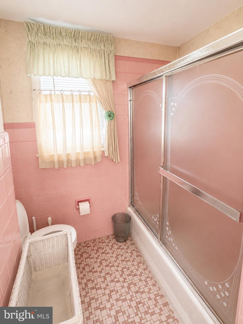 3102 Nottingham Way Property Photo 17