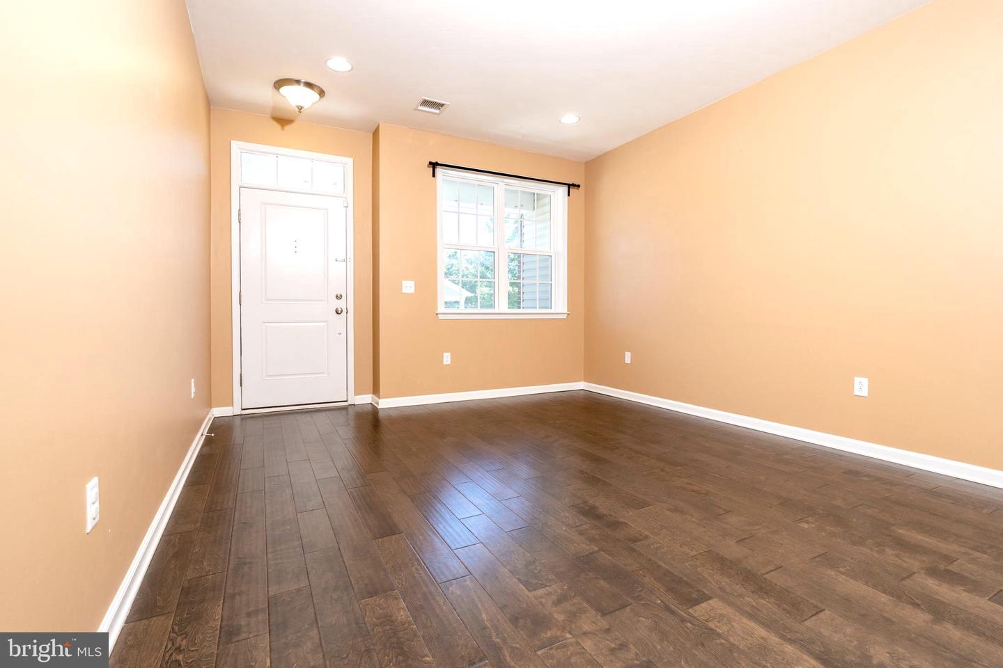 3 Cannon Dr Property Photo 4