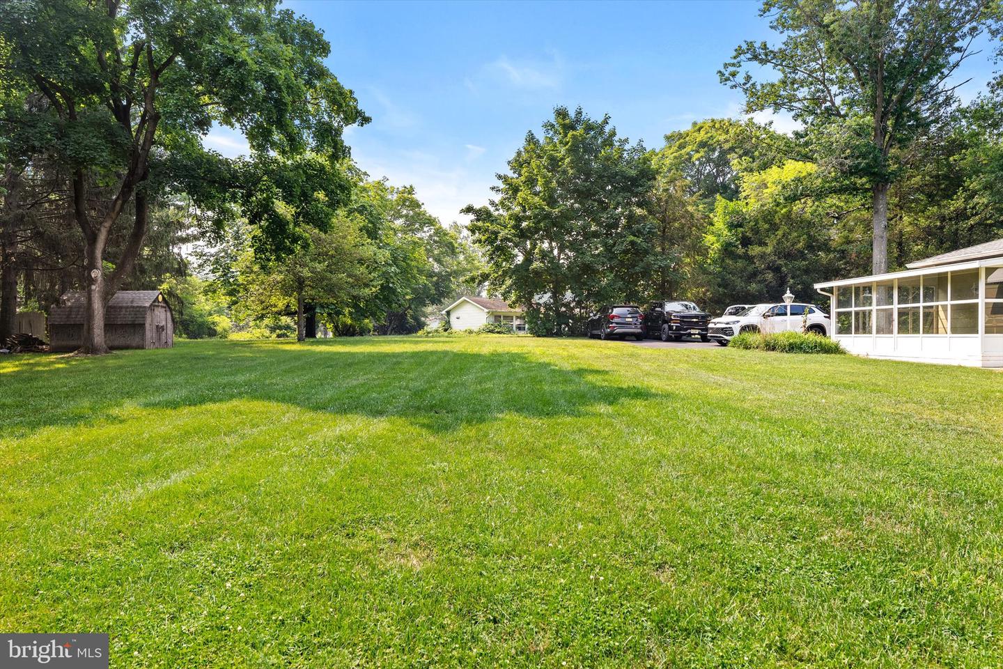 281 Windsor Rd Property Photo 28