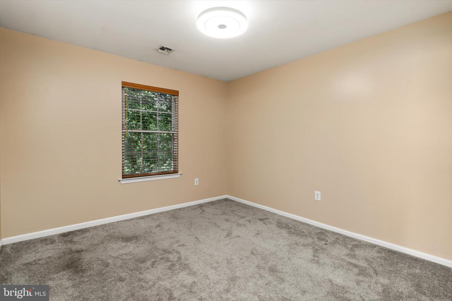 18 Lockewood Ln Property Photo 37