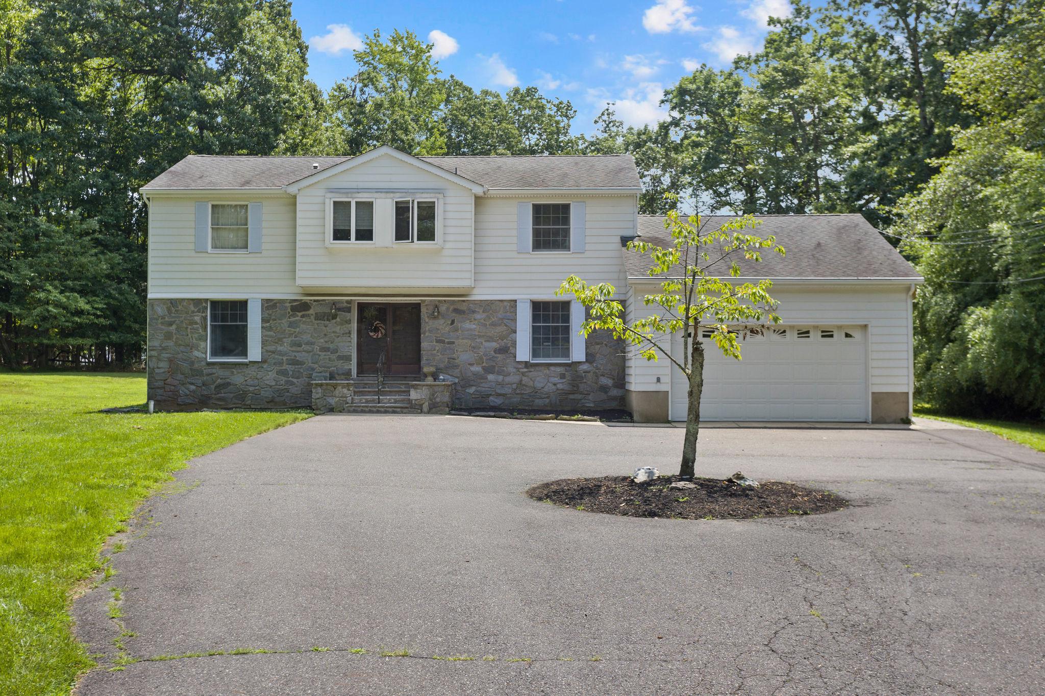 114 Robbinsville-edinburg Rd Property Photo 1