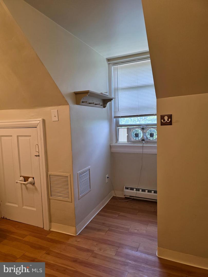 1456 Pennington Property Photo 16