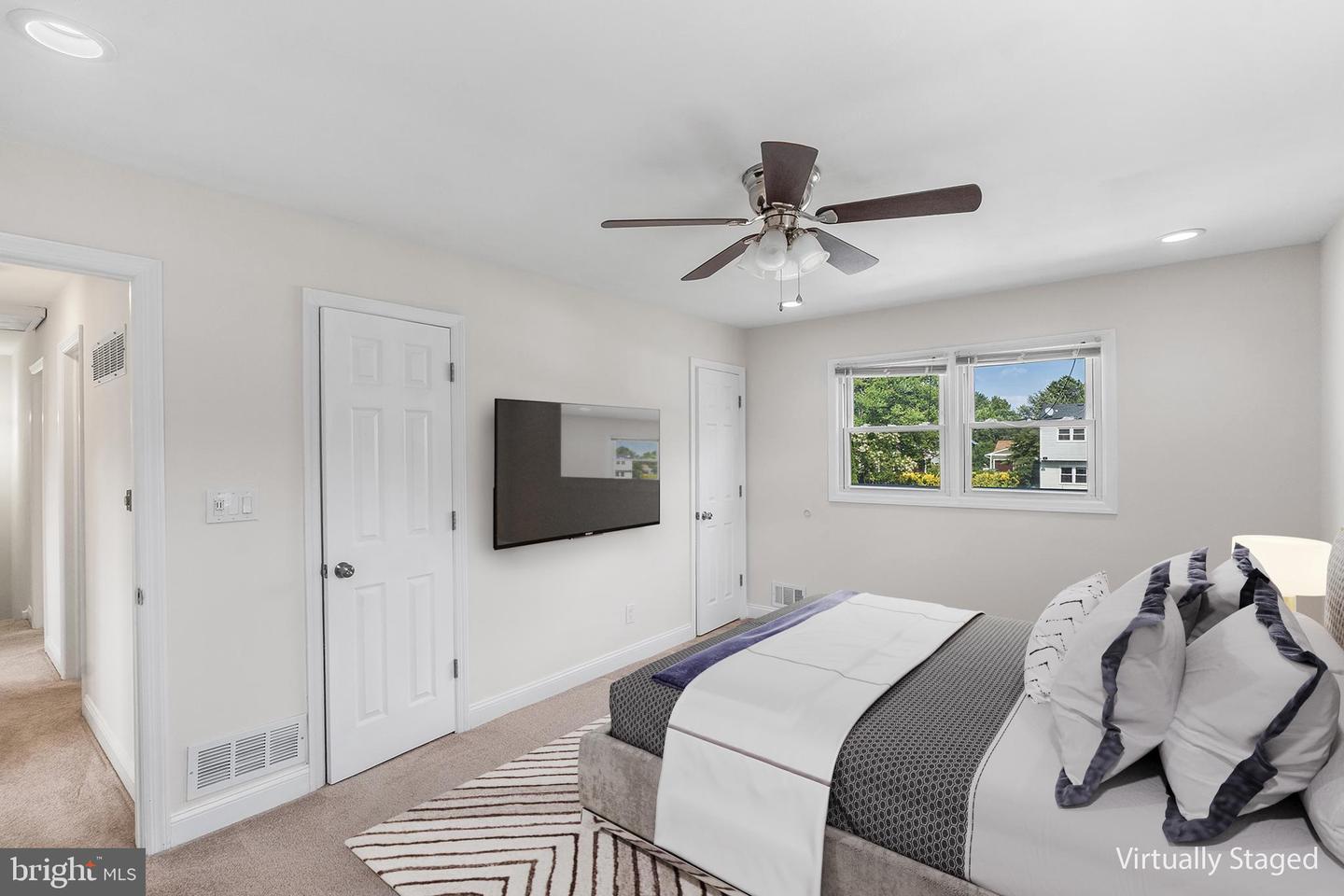 7 Oaken Ln Property Photo 21