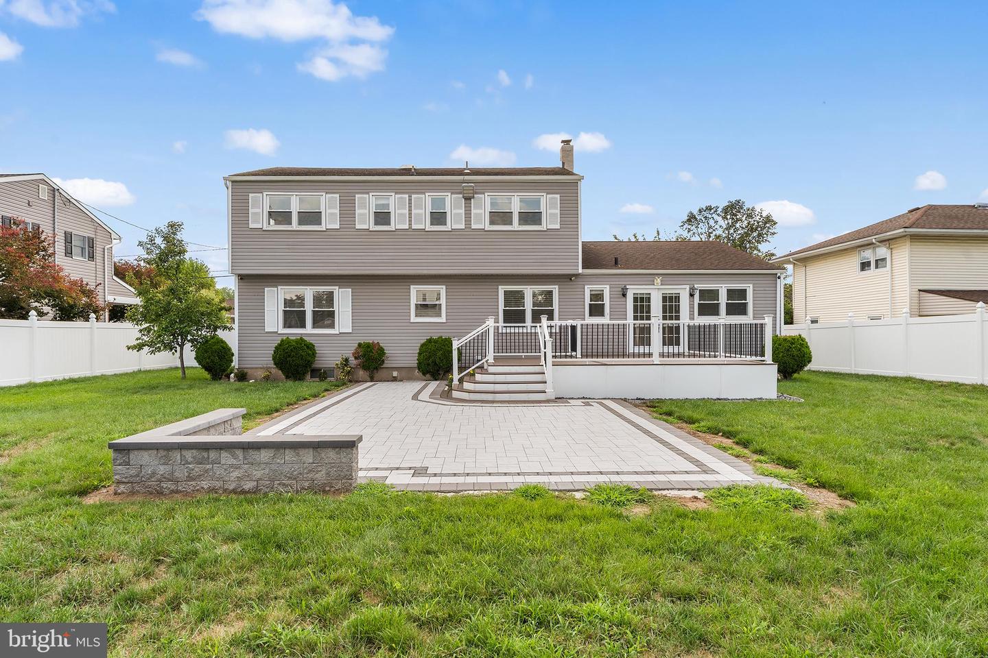 7 Oaken Ln Property Photo 30
