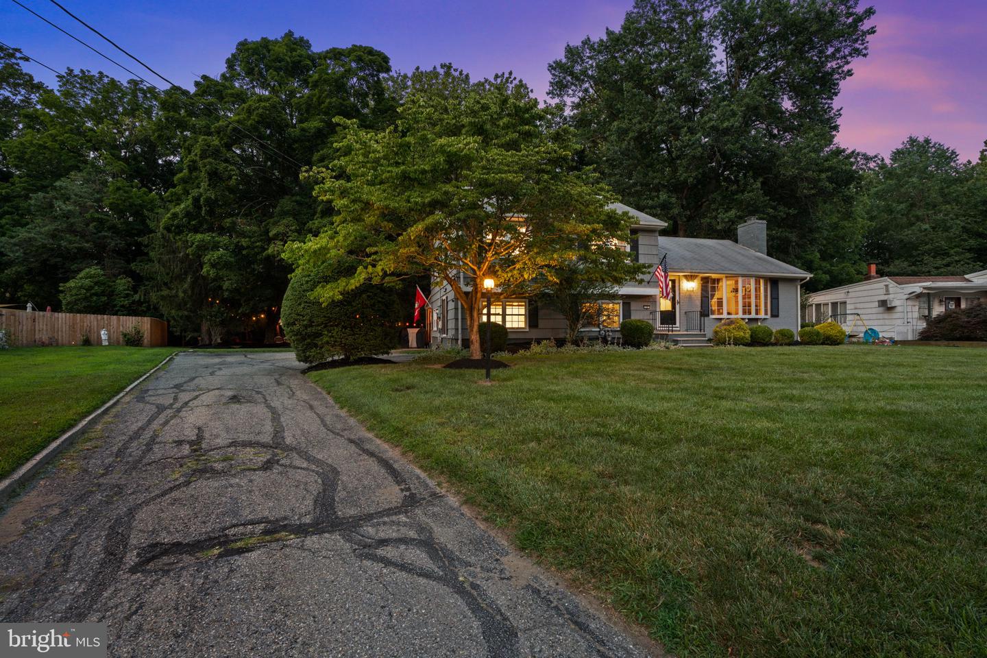 10 Boxwood Ct Property Photo 33