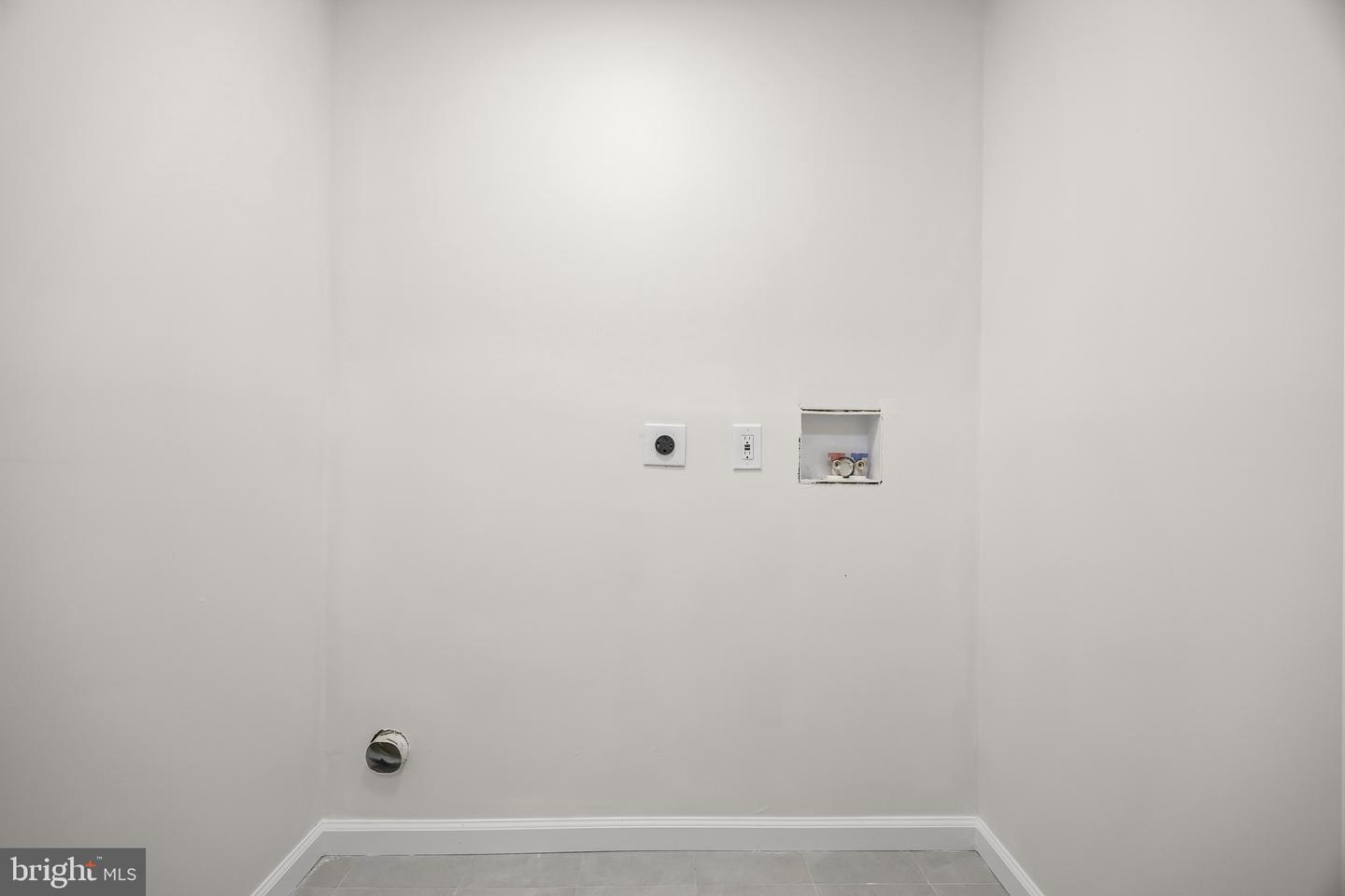 9 Pin Oak Property Photo 20