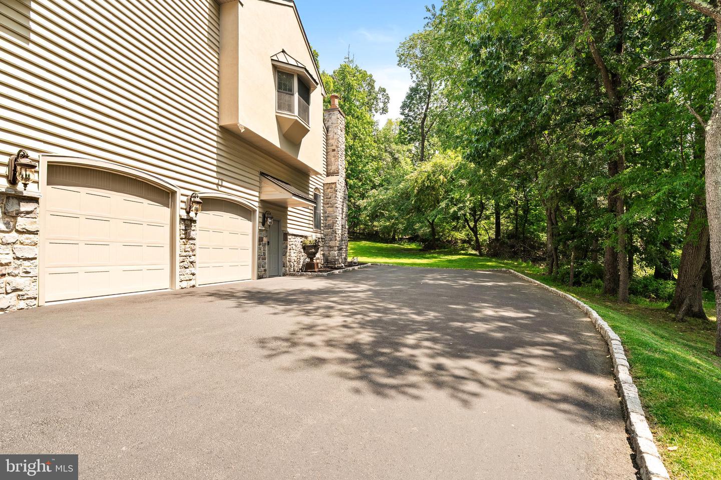 12 Mountain View Ct Property Photo 4